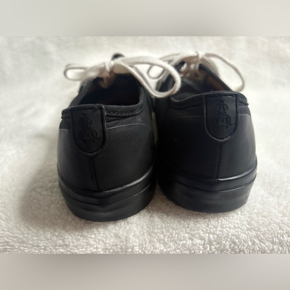 GUC The Office of Angela Scott- El Capitan Canvas Sneakers. Size 10 - Picture 7 of 11